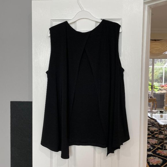 Joseph Ribkoff black top. Size 16, Black with detailed closure. NWOT REDUCED!!! - Picture 3 of 3